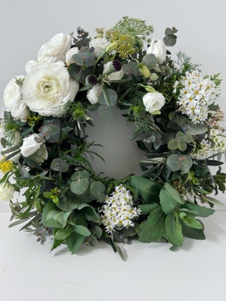 A Delicate White WreathÂ 