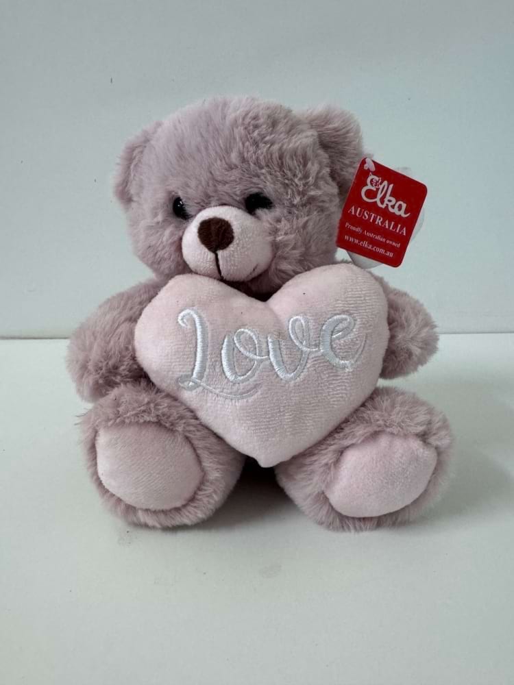 Small love teddy